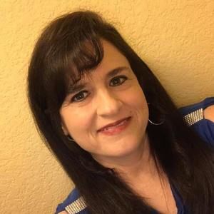 Meet your Posher, Lynette